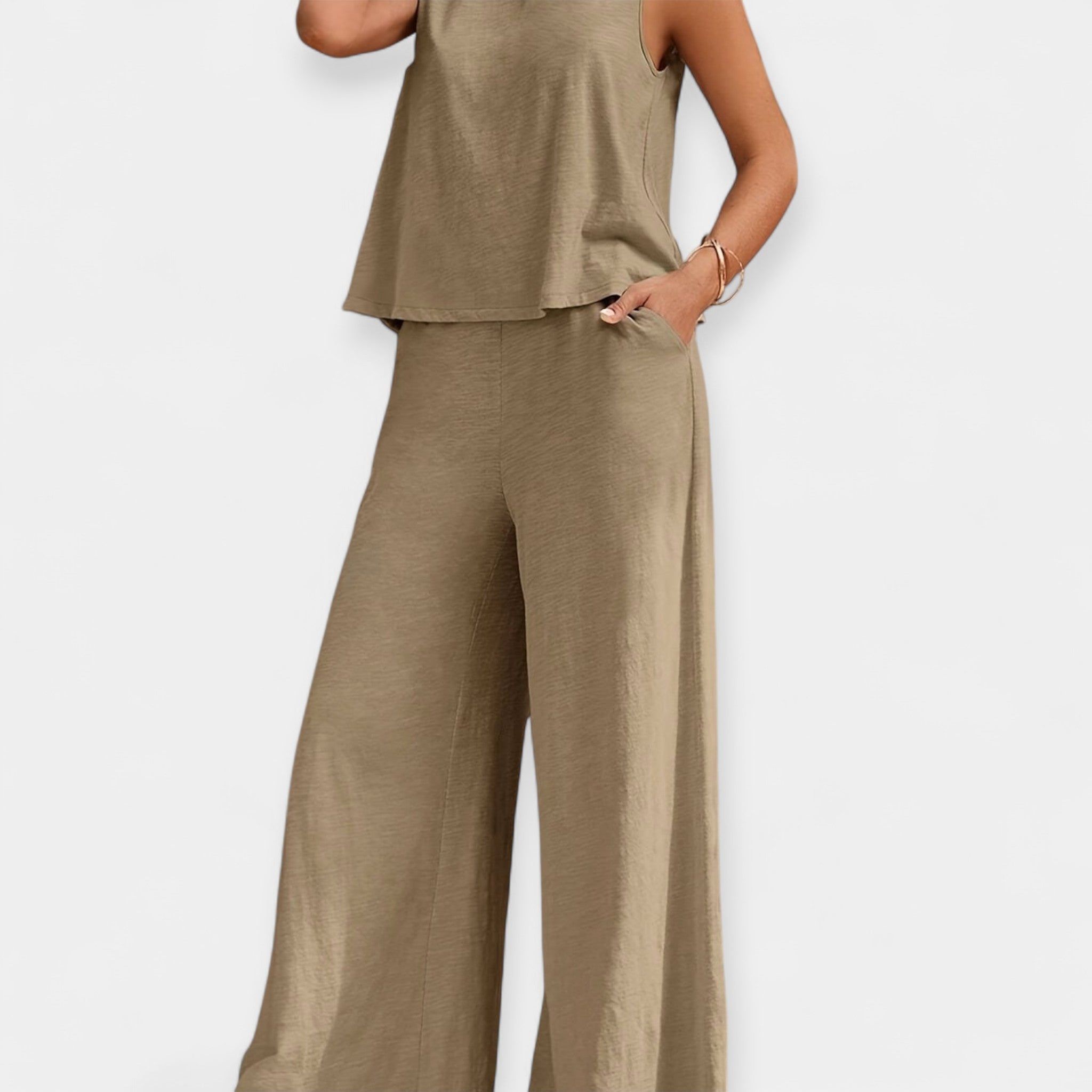 Ensemble avec Top Sans Manches & Pantalon Large