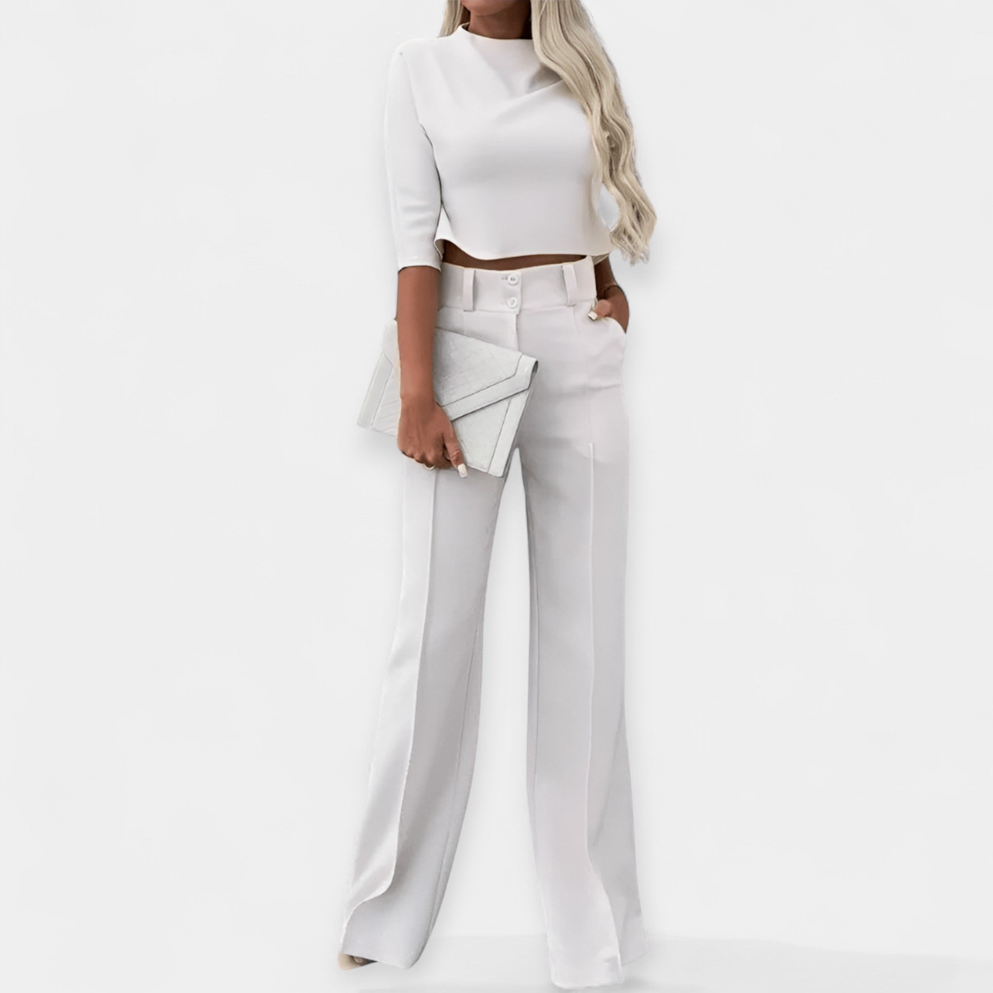 Ensemble chic avec crop top et pantalon