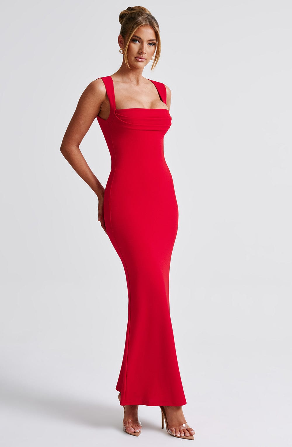 Ruby™ | Robe Élégante – Sophistication et Raffinement