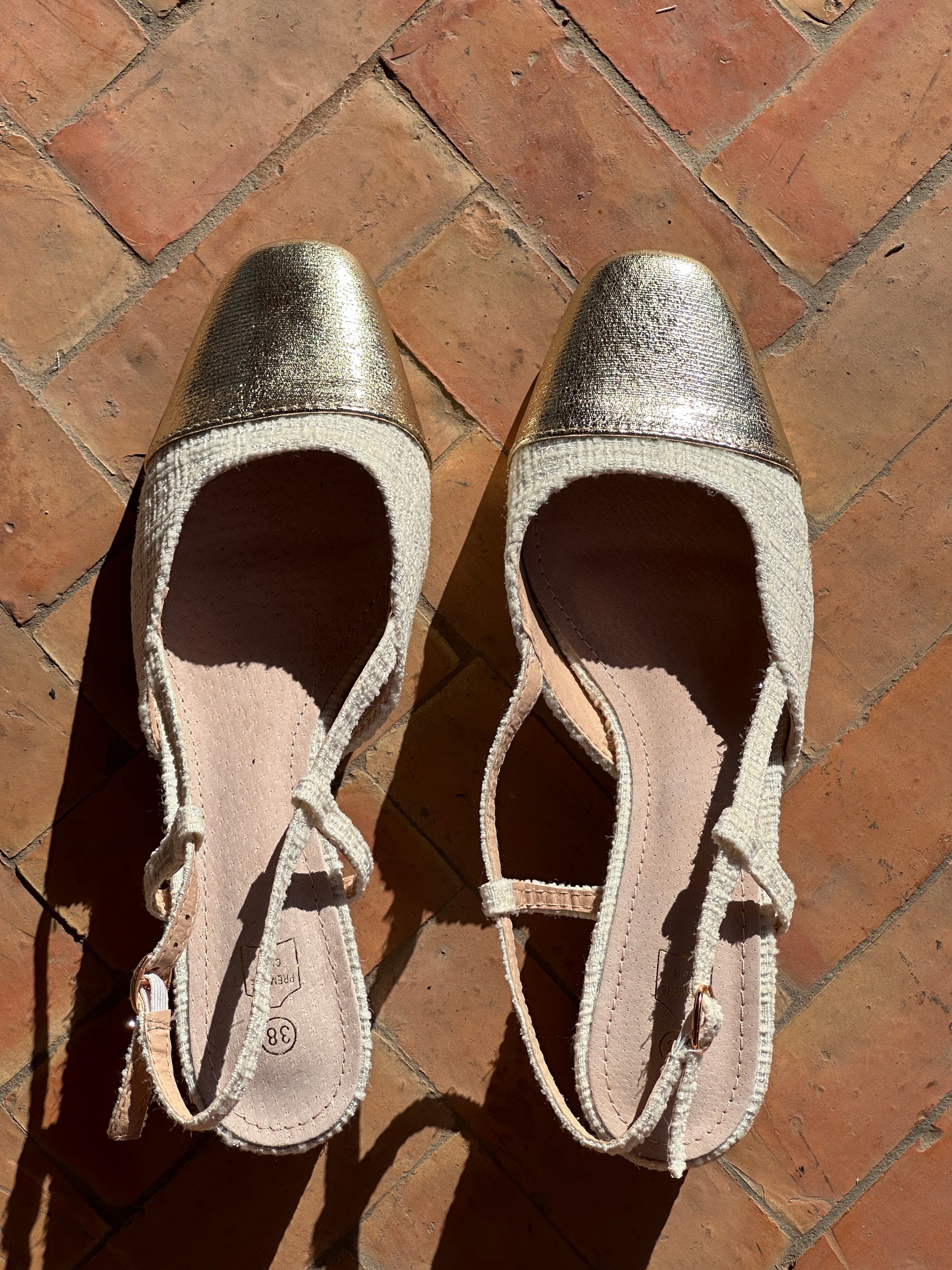 Gaby slingbacks