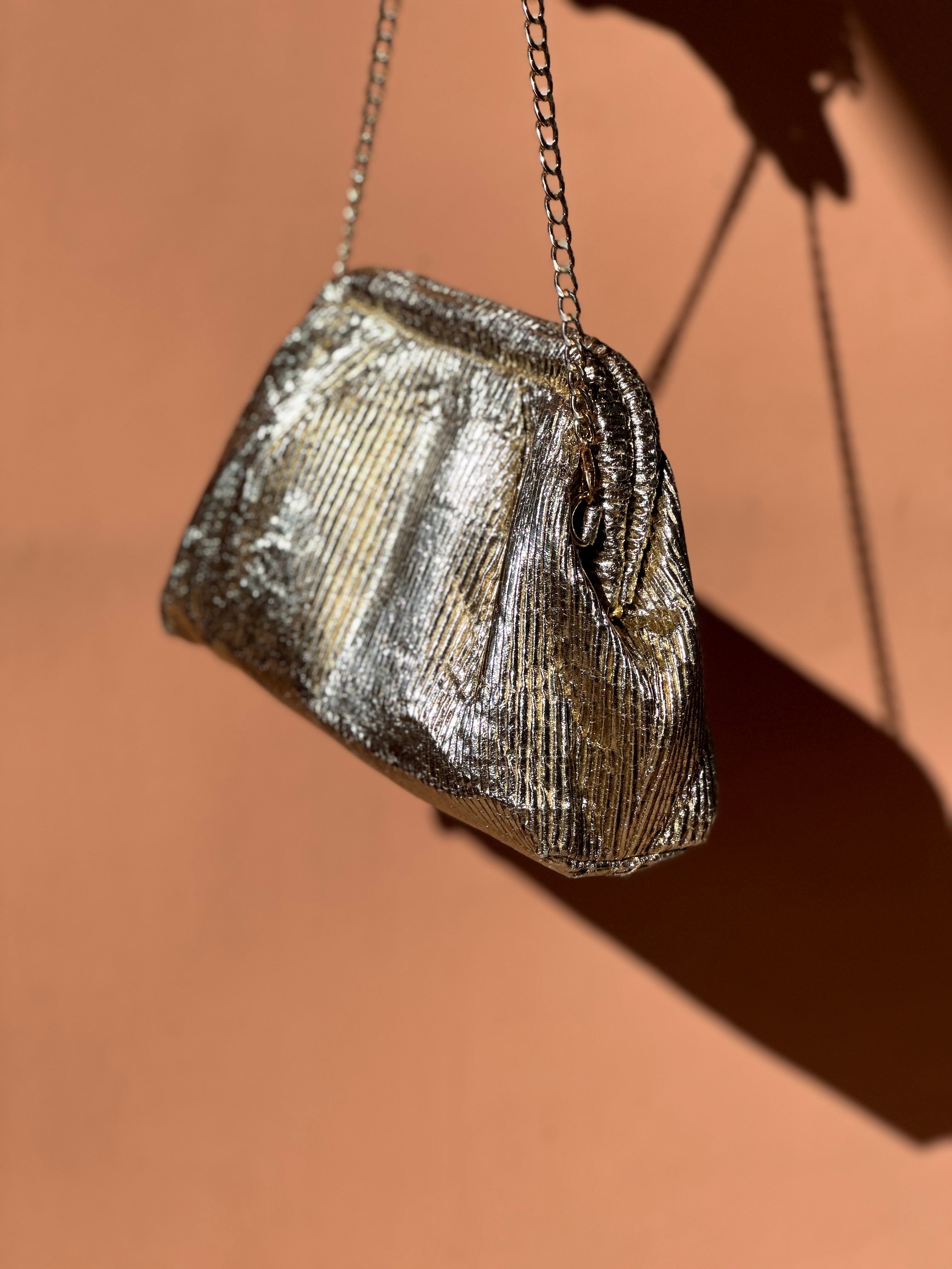 Pochette & Sac à Bandoulière Élégant Doré