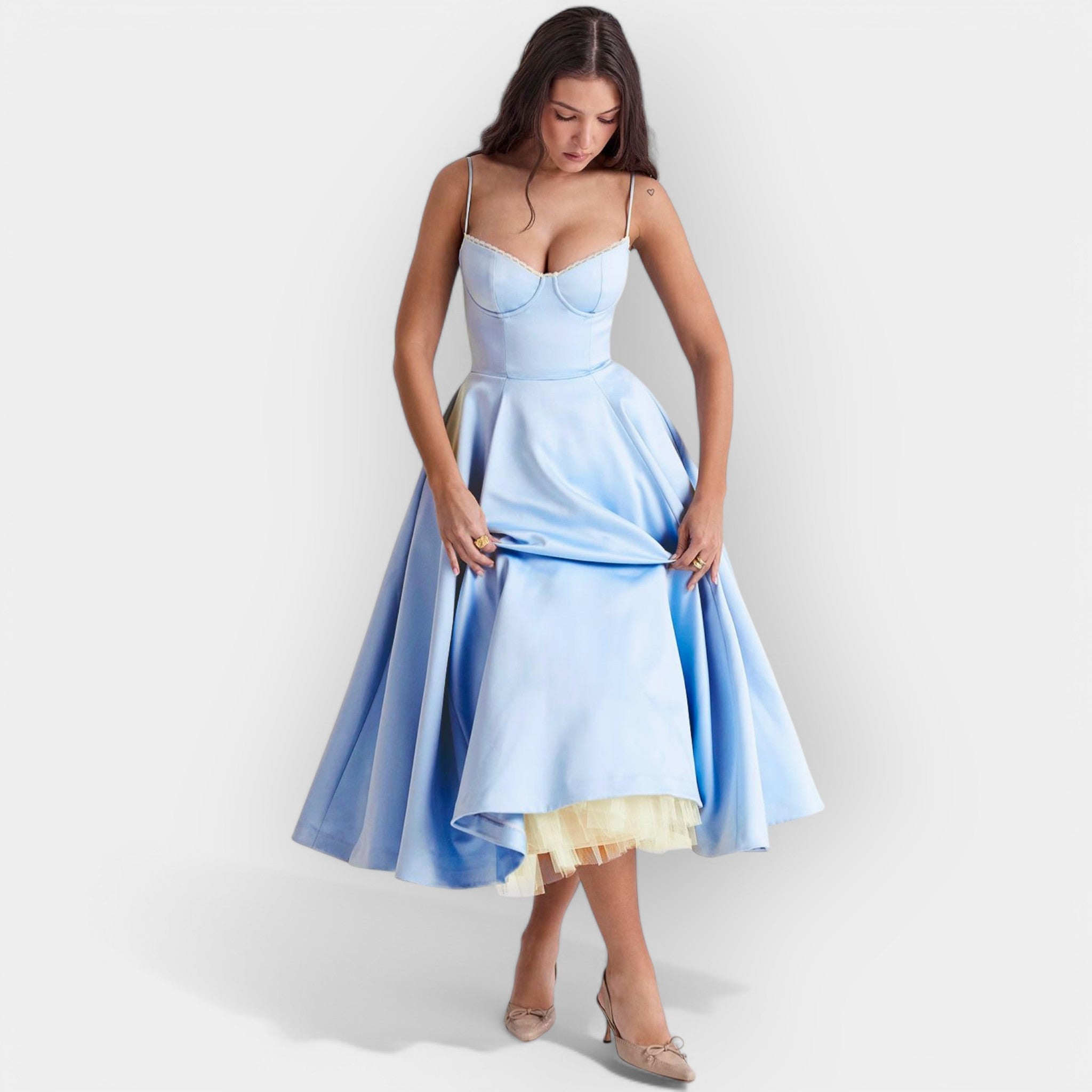 Robe Midi avec Ligne Élégante