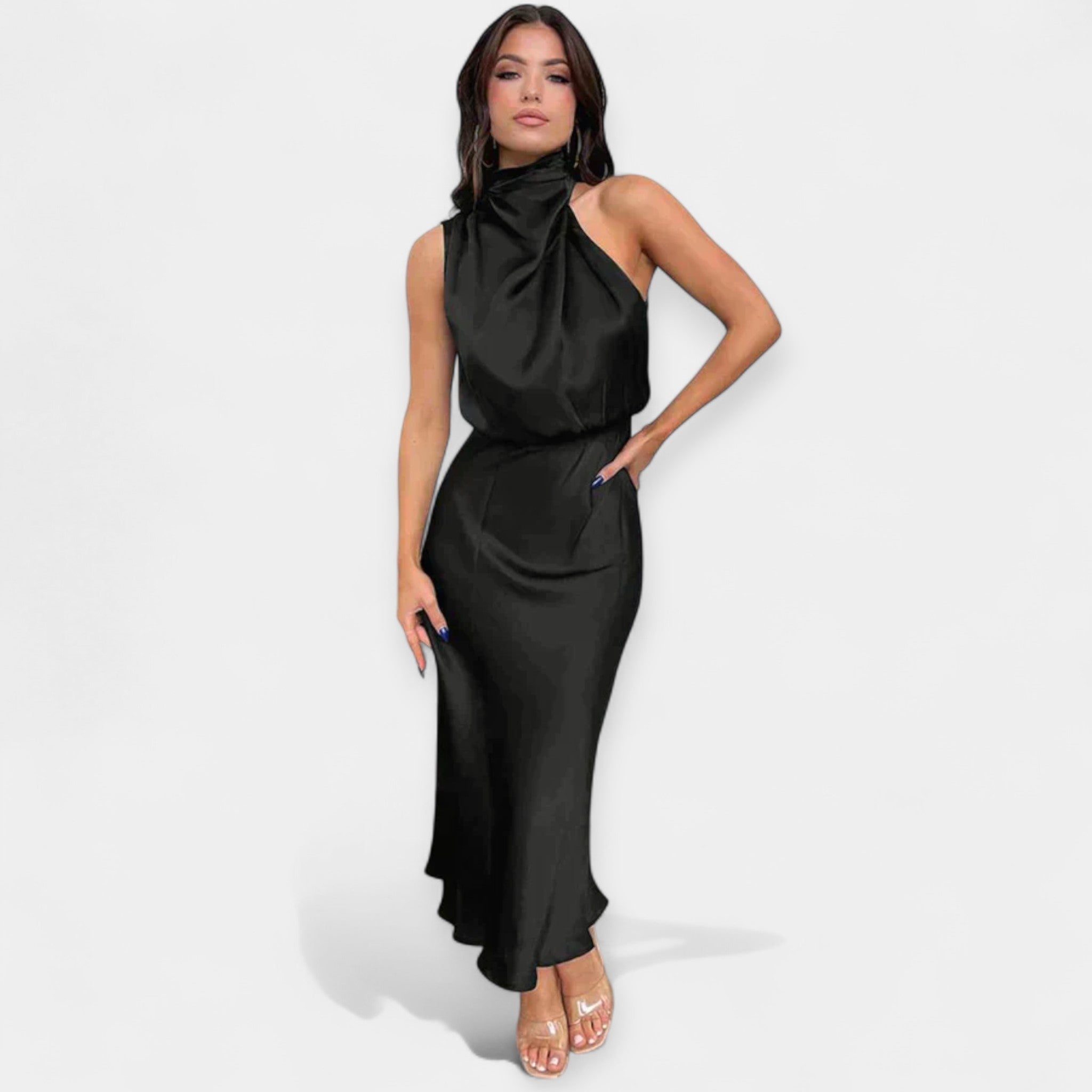 Robe Maxi Off-Shoulder