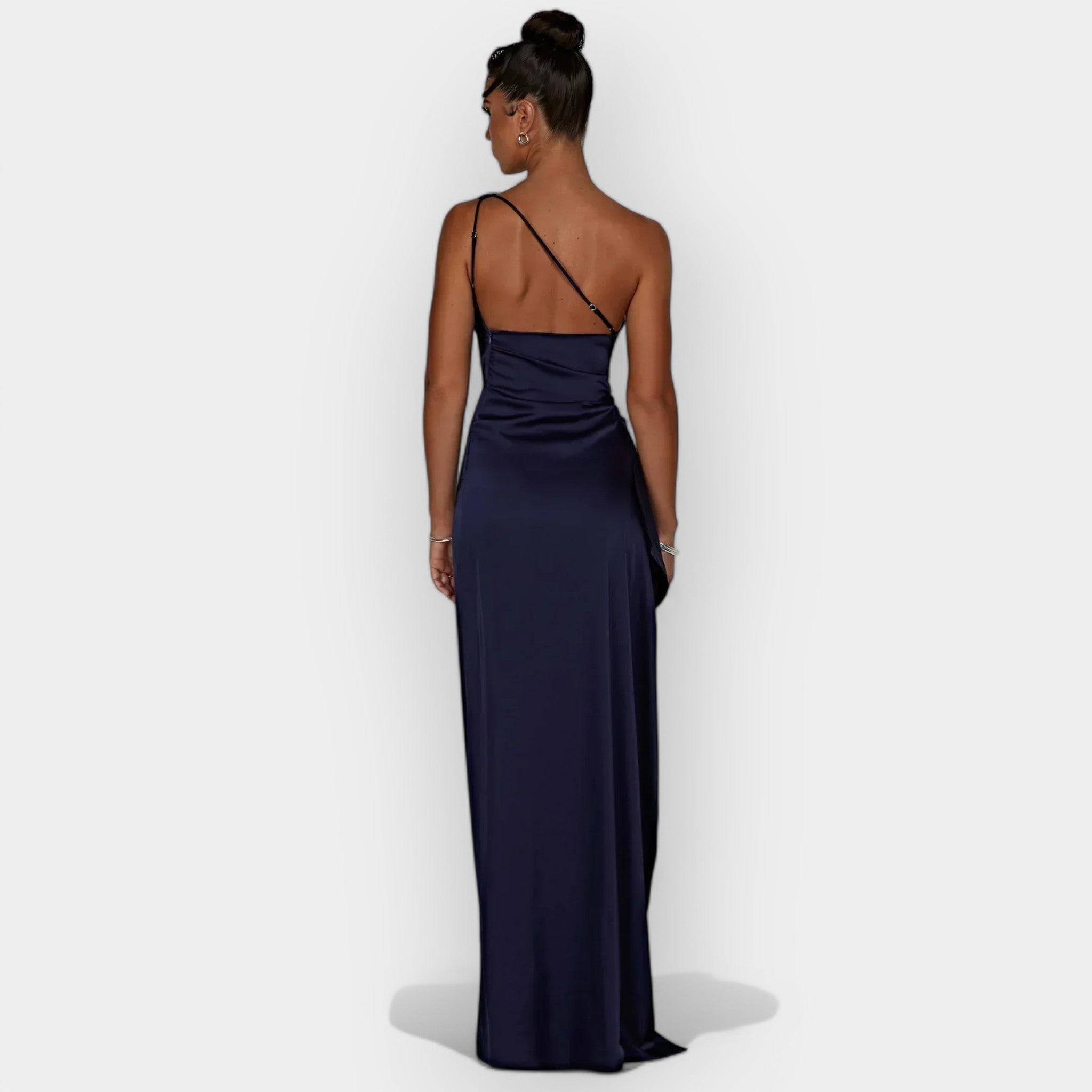 Robe en Satin pour Soirées Élégantes