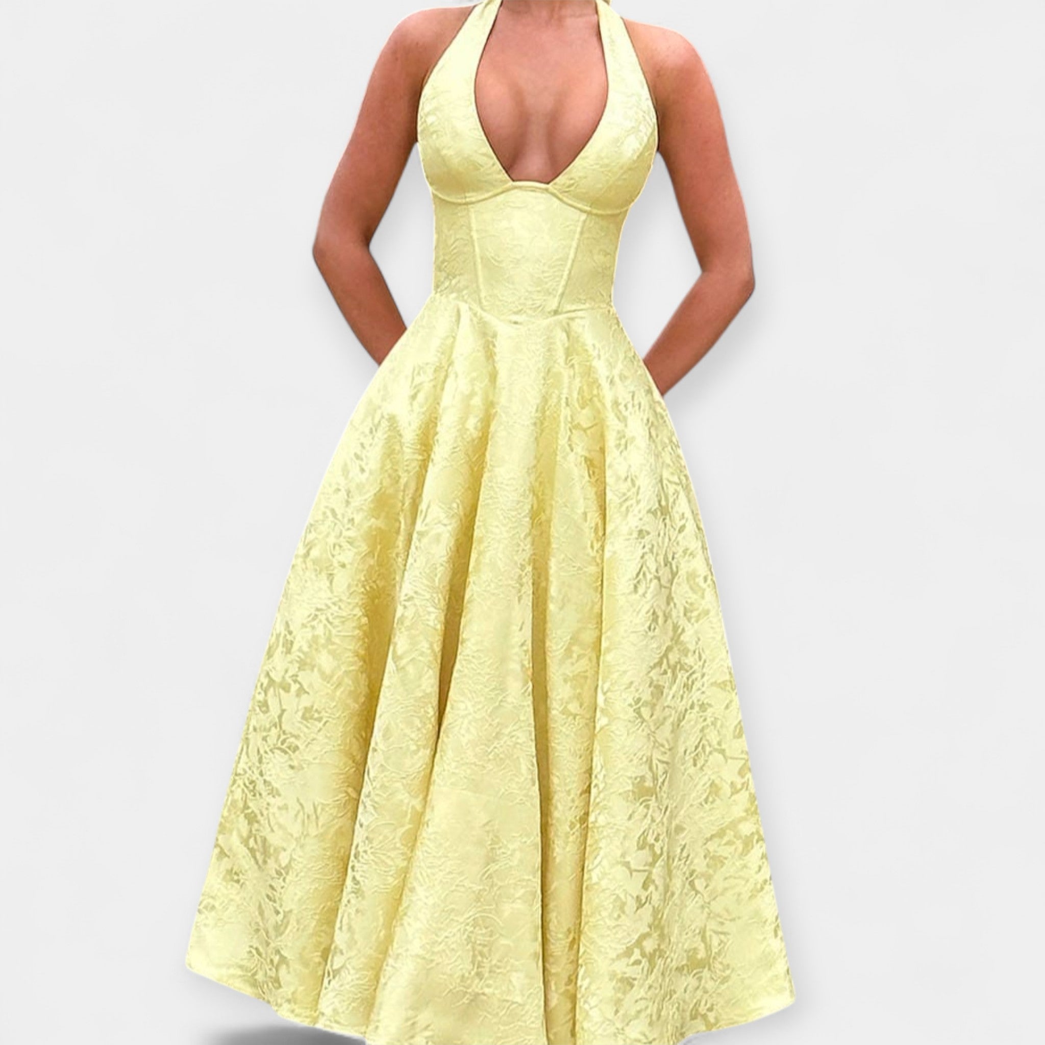 Robe Midi avec Dos Nu et Corset