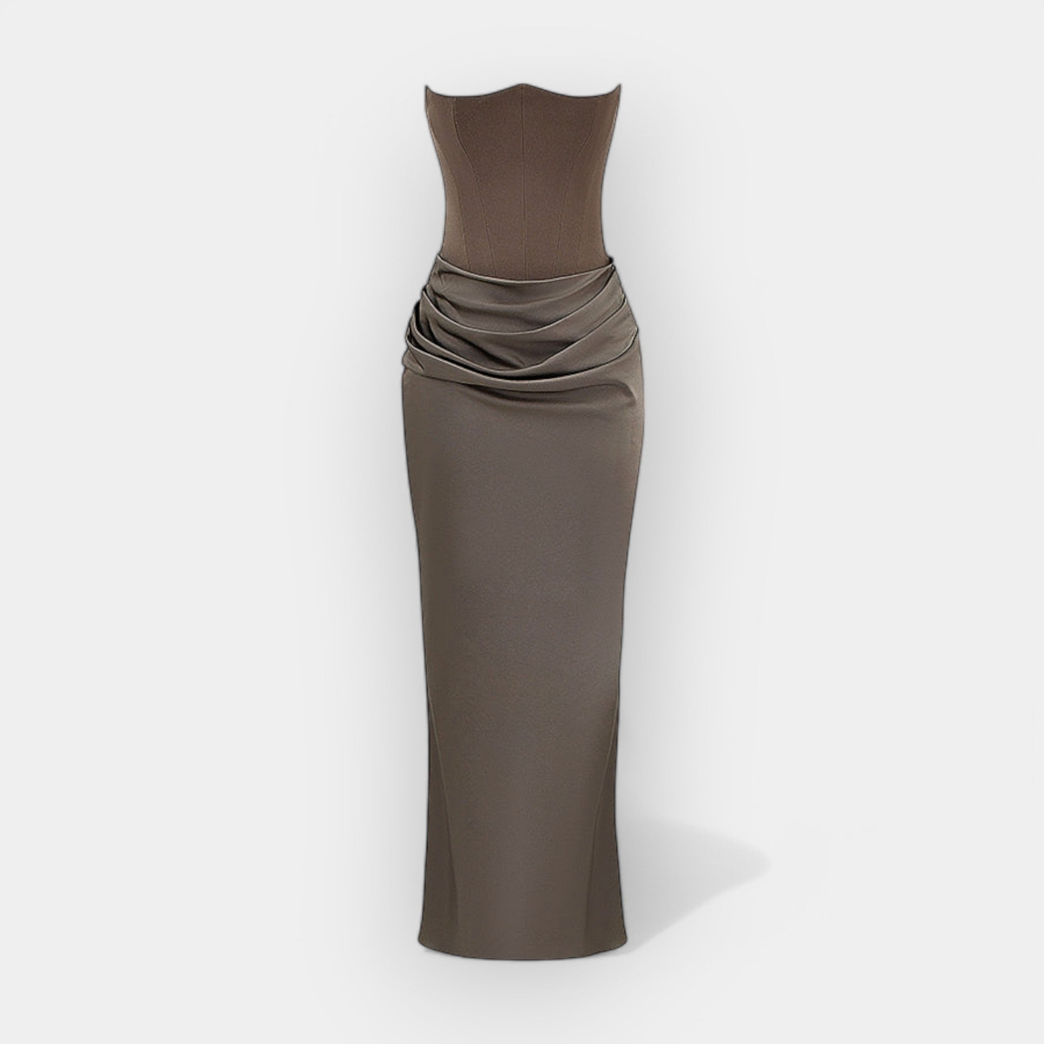 Robe Maxi avec une Touche Parisienne