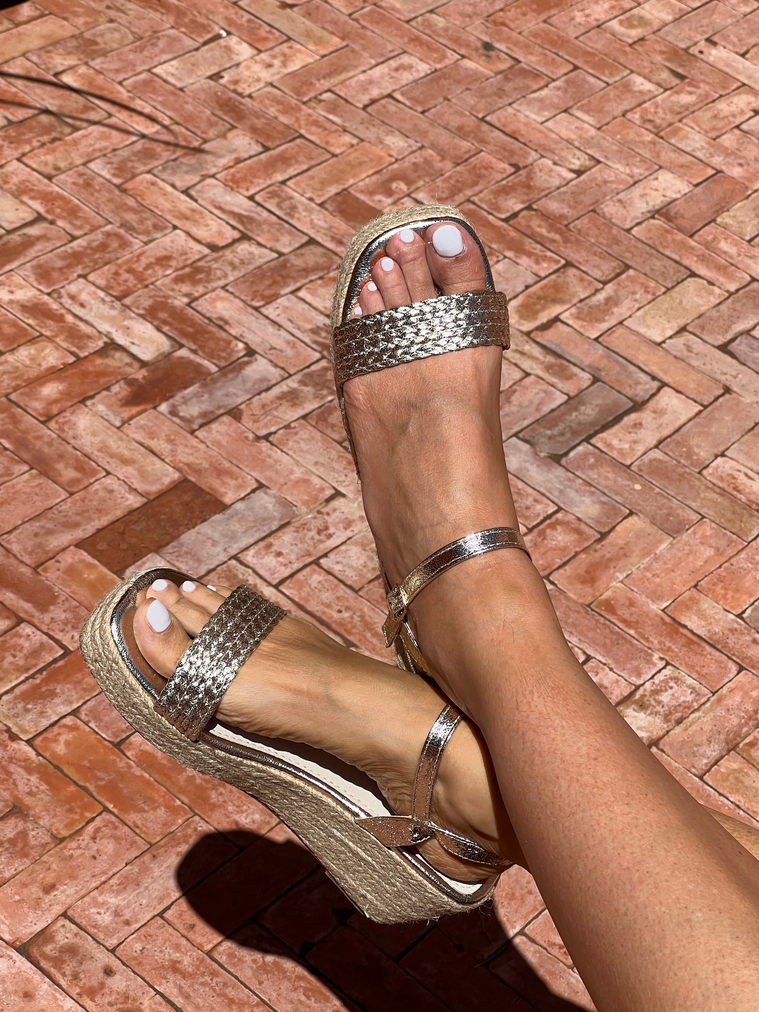 Espadrilles Dorées – Élégance Confortable